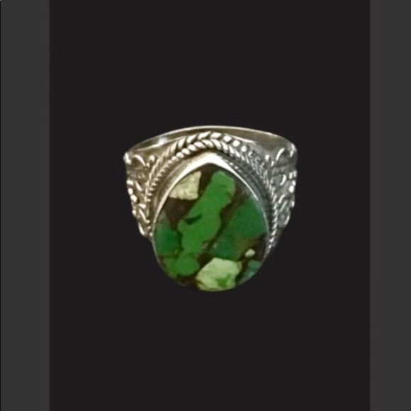 VINTAGE Green Turquoise Sterling Silver 925 Ring Sz 6-1/2 - Picture 3 of 9